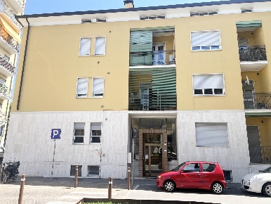 Foto Appartamento in via iv novembre, Azzano San Paolo di 105 m² in vendita