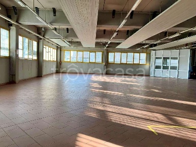 Foto Capannone industriale in via Del Commercio 2, Carpi di 670 m²