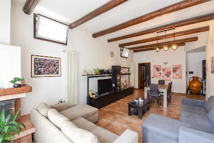 Foto Appartamento in via Roma 110, Desio di 125 m² con 3 locali in vendita