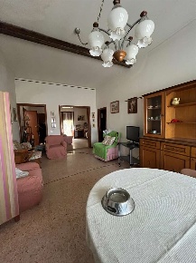 Foto Appartamento a Foiano della Chiana di 125 m² con 5 locali in vendita