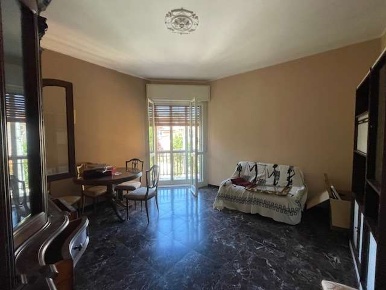 Foto Appartamento a Reggio nell'Emilia di 114 m² con 5 locali in vendita