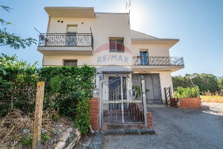 Foto Casa indipendente in via domenico tempio, Caltagirone Centro