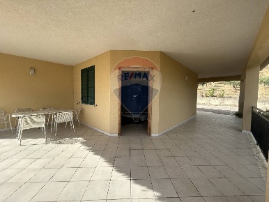 Foto Villa unifamiliare in Contrada Favarella Bassa, Caltanissetta
