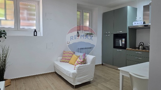 Foto Appartamento in Via Treviso, Milano Cimiano di 46 m² con 2 locali