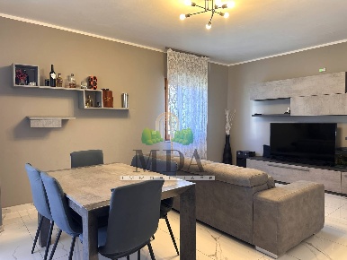 Foto Appartamento in Via F. Filzi, Martinsicuro Villa Rosa di 80 m²