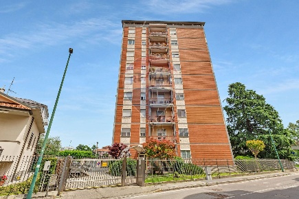 Foto Attico in Via Santa Margherita, Cologno Monzese Centro di 213 m²