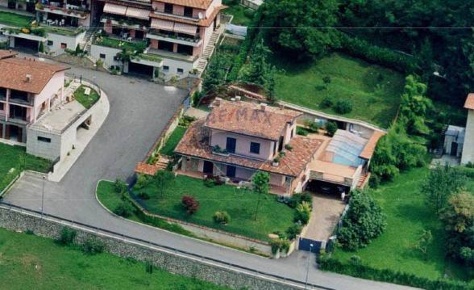 Foto Villa singola in Via Don Angelo Testa, San Giovanni Bianco Centro