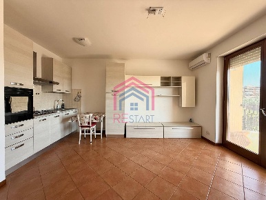Foto Appartamento in via luigi federico menabrea, Pomezia La Sughereta