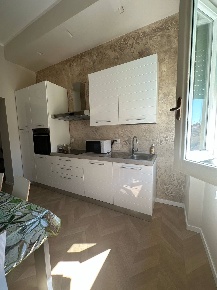 Foto Appartamento in VIA PAPINI, Camaiore Lido di Camaiore di 82 m²