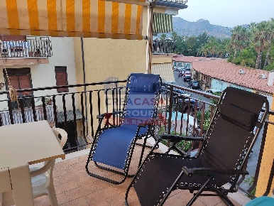 Foto Appartamento in Via Porticato, Giardini-Naxos Chianchitta Pallio