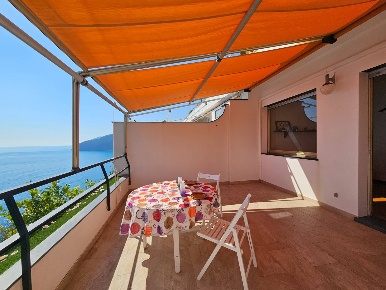 Foto Appartamento in Località Marine, Moneglia Centro di 43 m² con 2 locali