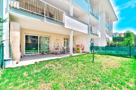Foto Appartamento in Via Bellini, Vimercate Semicentro di 95 m² in vendita