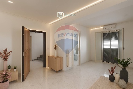 Foto Appartamento in via primula, Scicli Centro di 130 m² con 6 locali