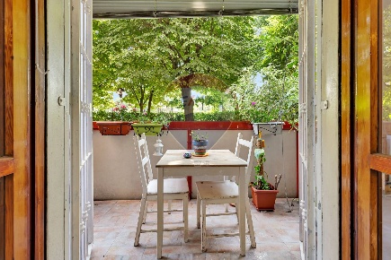 Foto Appartamento a Milano Gratosoglio di 129 m² con 7 locali in vendita