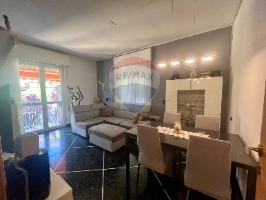 Foto Appartamento a Rapallo Castello - Don Minzoni di 80 m² con 3 locali