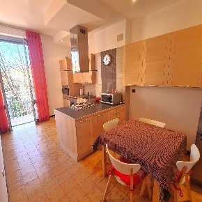 Foto Appartamento in Via Battista Agnese, Genova Sampierdarena di 80 m²