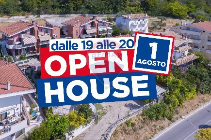 Foto Appartamento in via torrette, Città Sant'Angelo di 92 m² con 4 locali