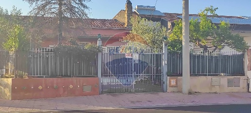 Foto Appartamento in VIA NAZIONALE, San Michele di Ganzaria di 138 m²