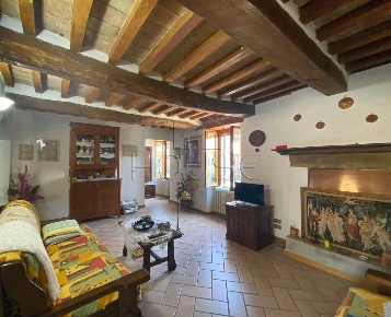 Foto Appartamento in Via Vittorio Veneto, Umbertide di 117 m² con 3 locali