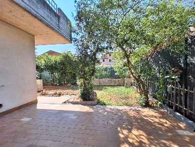 Foto Villa a schiera in Via Merici, Chiari Centro di 160 m² con 4 locali