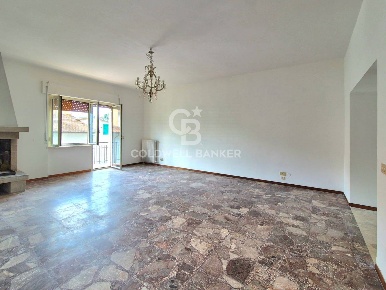 Foto Appartamento in Via Vincenzo Cardarelli, Corchiano Centro di 111 m²