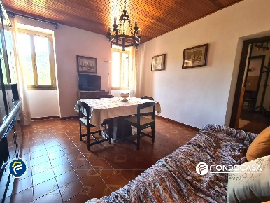 Foto Appartamento in via villa, Casanova Lerrone di 90 m² con 4 locali