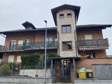 Foto Appartamento a Brandizzo di 113 m² con 4 locali in vendita