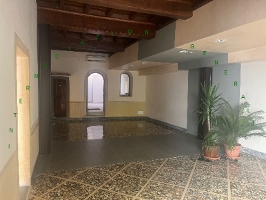 Foto Locale commerciale in CORSO DEL POPOLO 7, Vicchio Centro di 105 m²