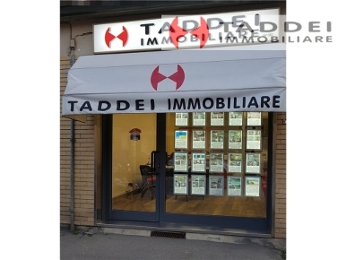 Foto Negozio in BADIA A SETTIMO, Scandicci Badia a Settimo, San Colombano