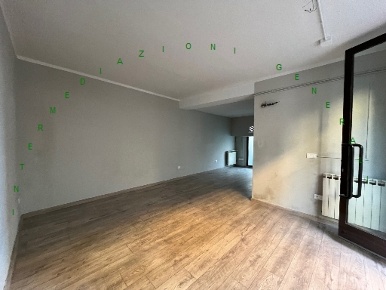Foto Ufficio in VIA LEONARDO DA VINCI 78, Borgo San Lorenzo Centro di 35 m²