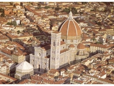 Foto Locale commerciale in MARTELLI, Firenze Duomo di 300 m² con 6 locali