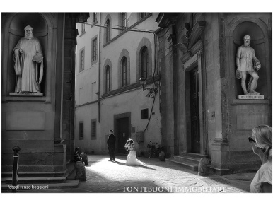Foto Ristorante in PIAZZA DEL DUOMO 25, Firenze di 150 m² in vendita