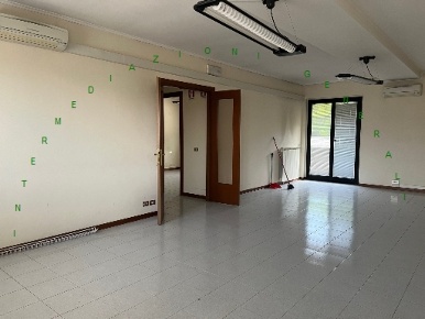 Foto Ufficio in VIA LEONARDO DA VINCI 78, Borgo San Lorenzo Centro