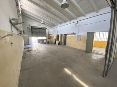 Foto Magazzino in CORTENUOVA 1, Empoli Pontorme - Cortenuova di 500 m²