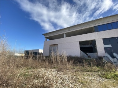 Foto Magazzino in VIA DEL LAVORO 1, Montelupo Fiorentino Centro di 2400 m²