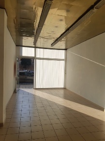 Foto Negozio in Via San Marone 21, Civitanova Marche con 1 locali