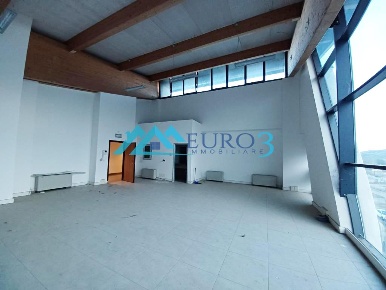 Foto Ufficio a Castel di Lama di 85 m² con 2 locali in affitto