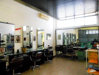 Foto Locale commerciale in VIA BENEDETTO CROCE 22, Ancona Tavernelle