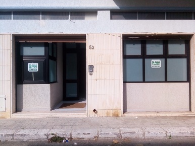 Foto Locale commerciale a Monteroni di Lecce di 170 m² con 6 locali