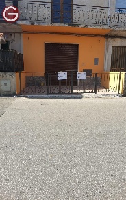 Foto Locale commerciale in via san giovanni dei rossi snc, Taurianova