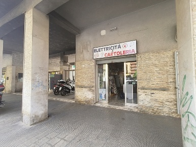 Foto Locale commerciale in VIALE TICA, Siracusa Tica - Zecchino di 30 m²