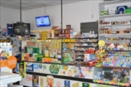 Foto Negozio in Via Nazionale, Rometta Rometta Marea di 100 m² in vendita