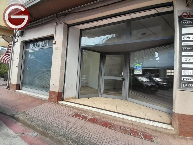 Foto Locale commerciale in VIA COMM. GRIO N 22, Polistena di 192 m²
