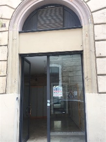 Foto Locale commerciale in Corso Marrucino, Chieti Chieti Città di 53 m²