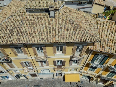 Foto Locale commerciale in Via Arniense, Chieti Chieti Città di 160 m²