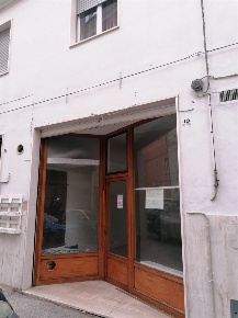 Foto Locale commerciale in Via Marco Vezio Marcello, Chieti Chieti Città