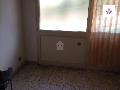 Foto Locale commerciale in via marconi, Trapani di 80 m² con 2 locali