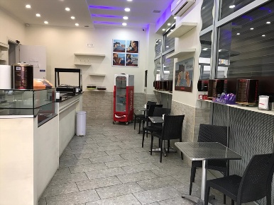 Foto Bar in via Alcide de Gasperi n. 35, Napoli Porto - Municipio di 50 m²