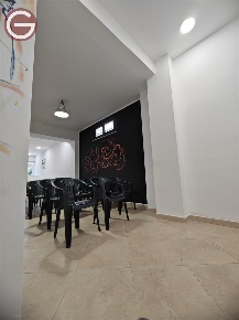 Foto Locale commerciale a Gioia Tauro di 60 m² in vendita