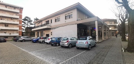 Foto Locale commerciale in Via Ortona, Chieti Chieti Scalo di 80 m²